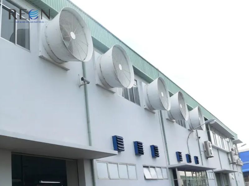 Thông gió cưỡng bức bằng quạt công nghiệp